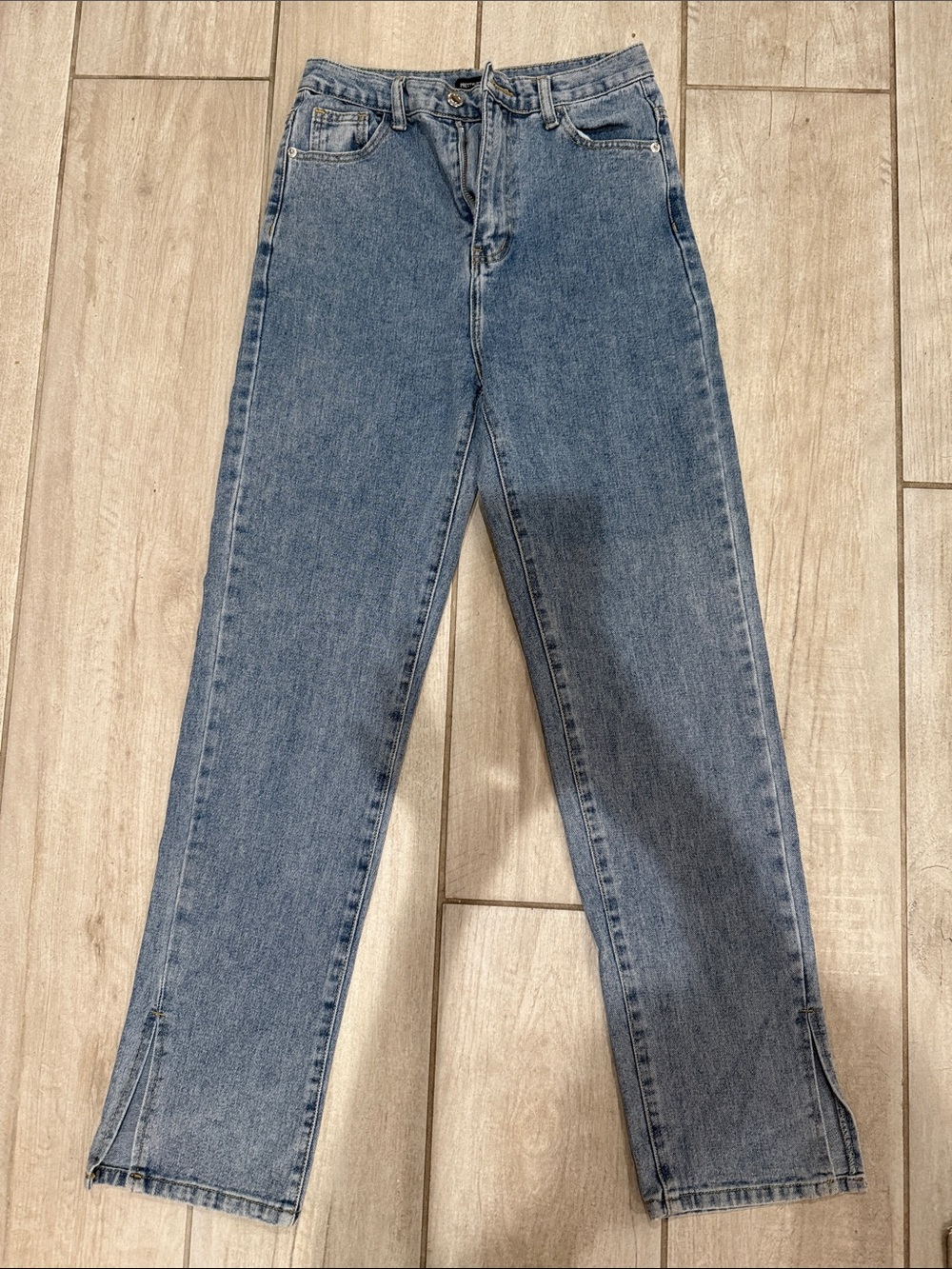 PrettyLittleThing Light Blue Denim Jeans